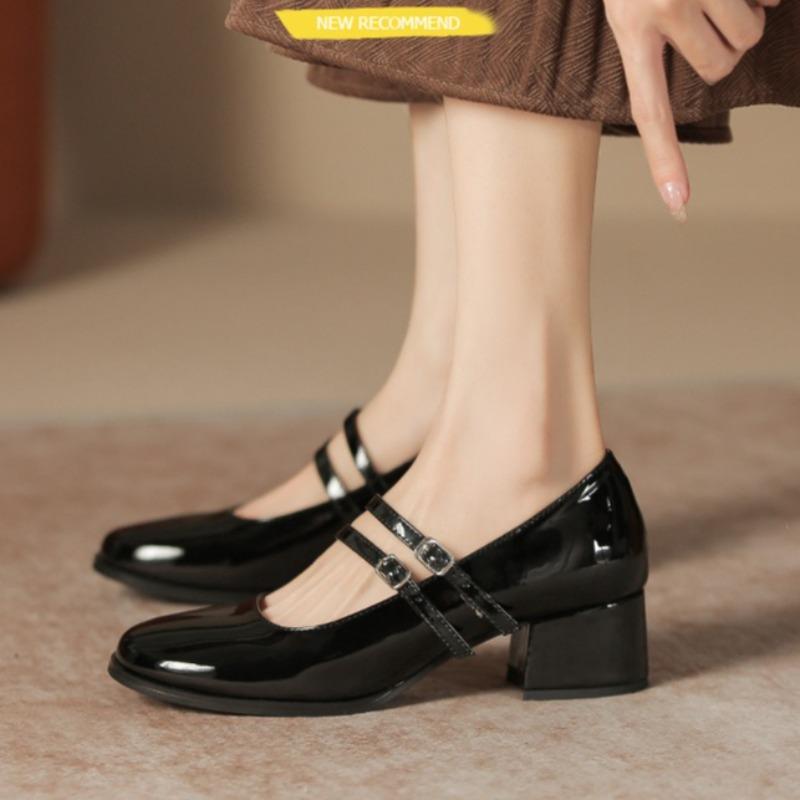 Retro Women's Mary Jane Shoe Exquisite Patent Leather Casual Shoes for Woman Wedding Shoes Designer Shoes