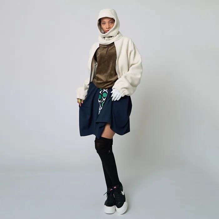 AW22AS01 Sheer High Knee Socks_Black