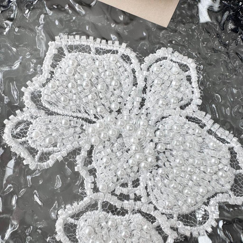 White Handmade Beads Three-Dimensional Flower Applique Clothing Accessories Wedding Dress Decoration Embroidery Cloth Sticker