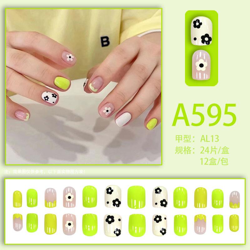 Winter fresh and simple pure lust style bride dance wear nails rainbow love rose fake nails