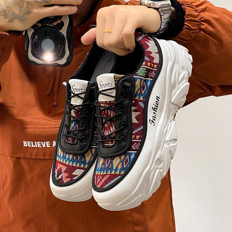 

Новая мужская обувь молодежный тренд мода спортивная трендовая обувь платформа на танкетке досуг новая обувь для папы студенческий этнический стиль 44