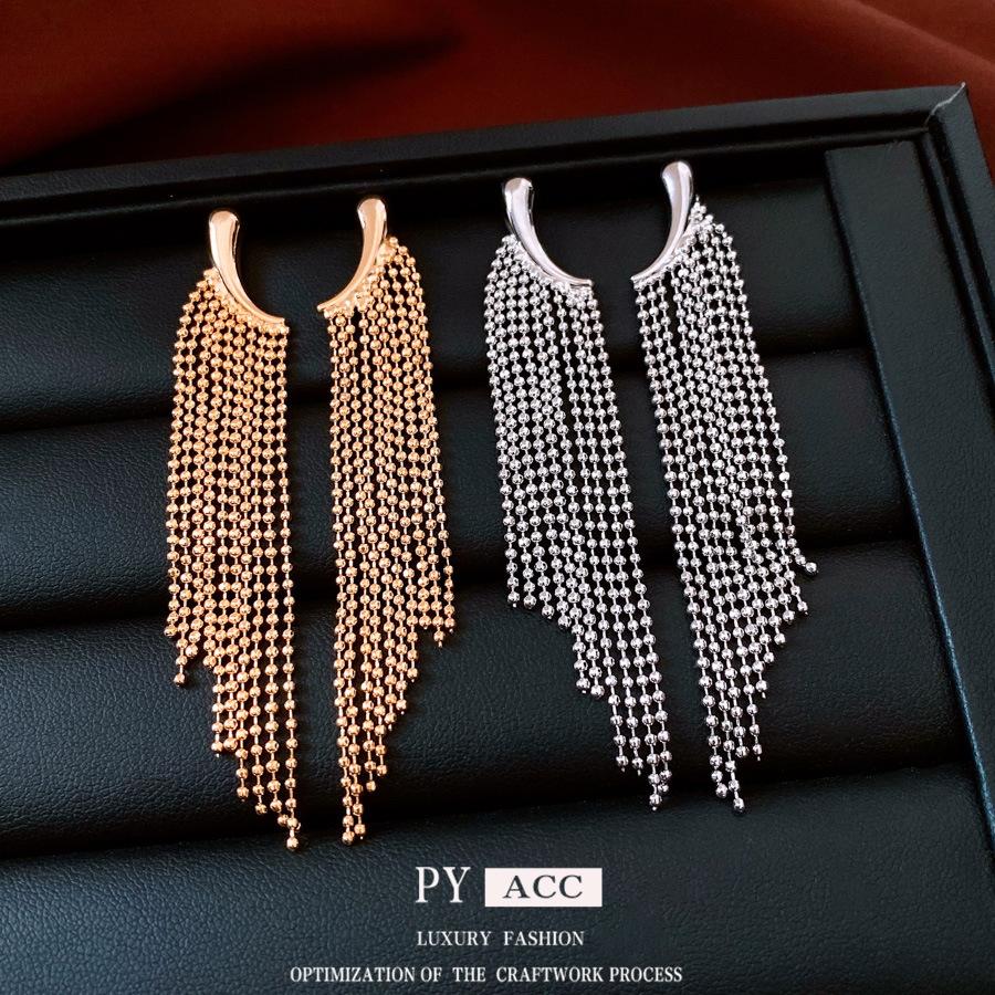 18k Echtgold Plattierte Silbernadel Wassertropfen Fransen Ohrringe Europäischer und Amerikanischer Kalter Wind Stecker Ohrringe Trendige Ohrringe Damen