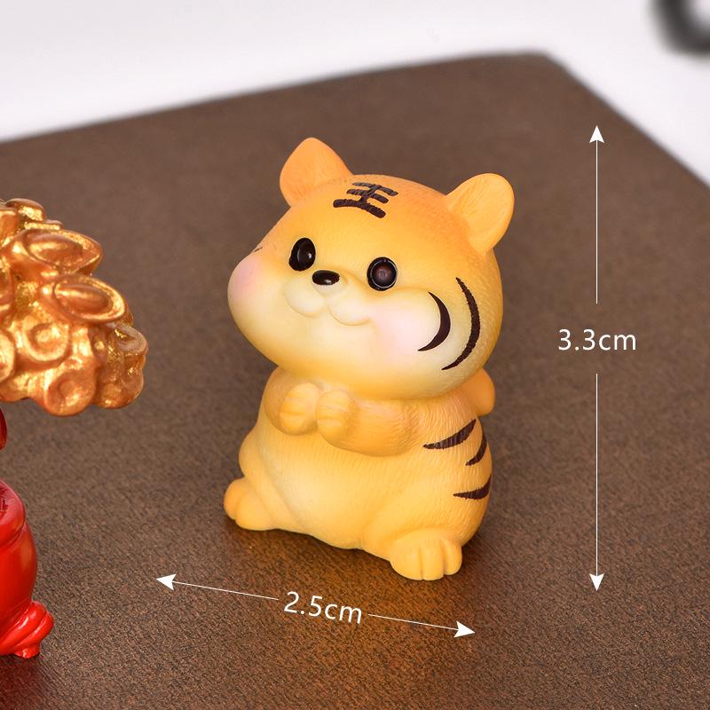 Animal Cute Statues Resin Tiger Micro Landscape Gardening DIY Accessories Little Tiger Sculpture Desktop Decoration