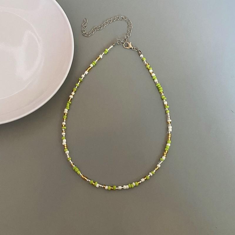 Fashion Choker Necklace for Girl Women White Color Nature Shell Love Heart Fashion Short Necklace Gift for Friend Spring Summer