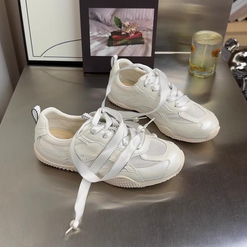 Summer mesh breathable small sports shoes women's 2025 versatile and lightweight flat-bottomed German training shoes soft-soled travel shoes