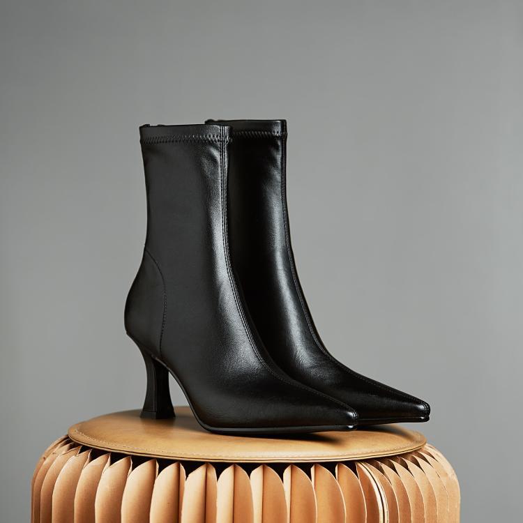 

Коричневые короткие ботинки женские тонкий каблук 2025 осень и зима новая универсальная темпераментная обувь на высоком каблуке с острым носком эластичные тонкие ботильоны 40 чёрный