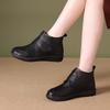 Mom's Winter Cotton Shoes Are Genuine Leather, Wool Non-slip and Warm, Flat-bottomed Thick Velvet Medium and Old Soft-soled Grandma Short Boots.