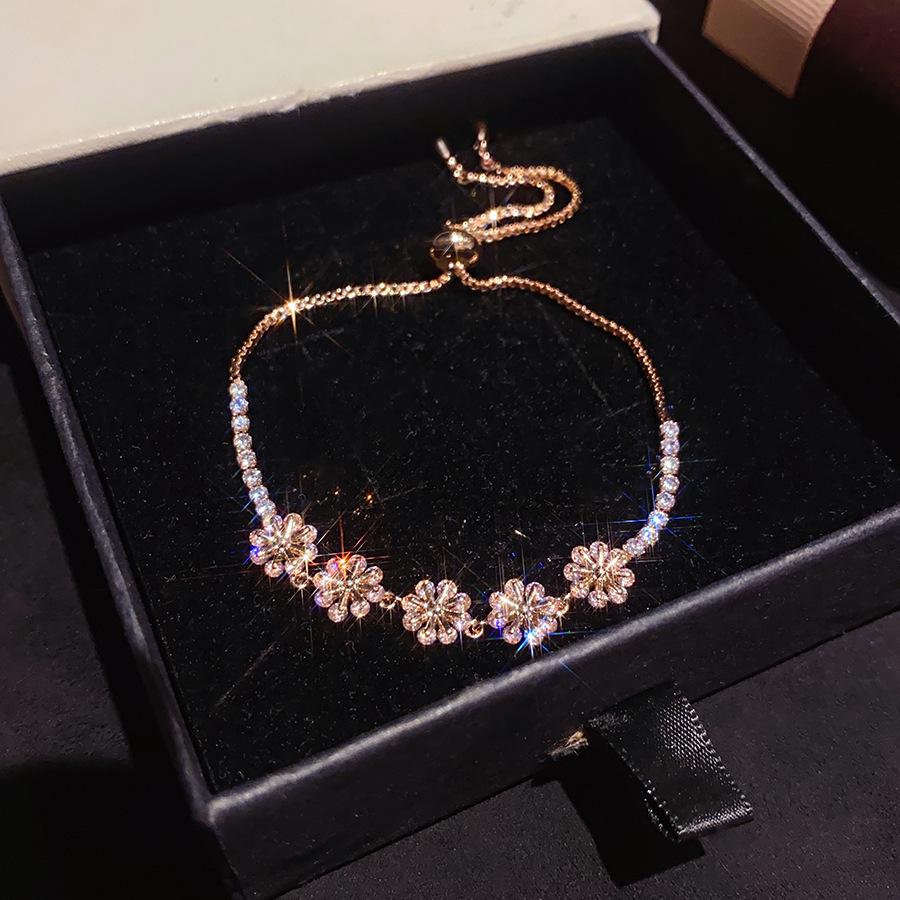 Elegante Geometrische Zirkonia Armband voor Damesmode - Veelzijdig, Trendy Bangle Sieraden