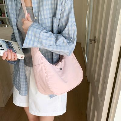 Casual and Fashionable Nylon Cloth Bag Women's 2025 New Simple Small Square Bag Versatile Shoulder Messenger Bag One Piece Delivery