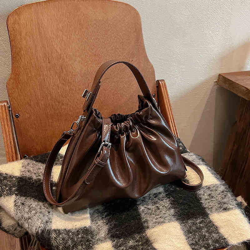 Retro Bags for Women New Plutonium Leather Traveling Single Shoulder Minimalistic Versatile Wine Red Crossbody Bag