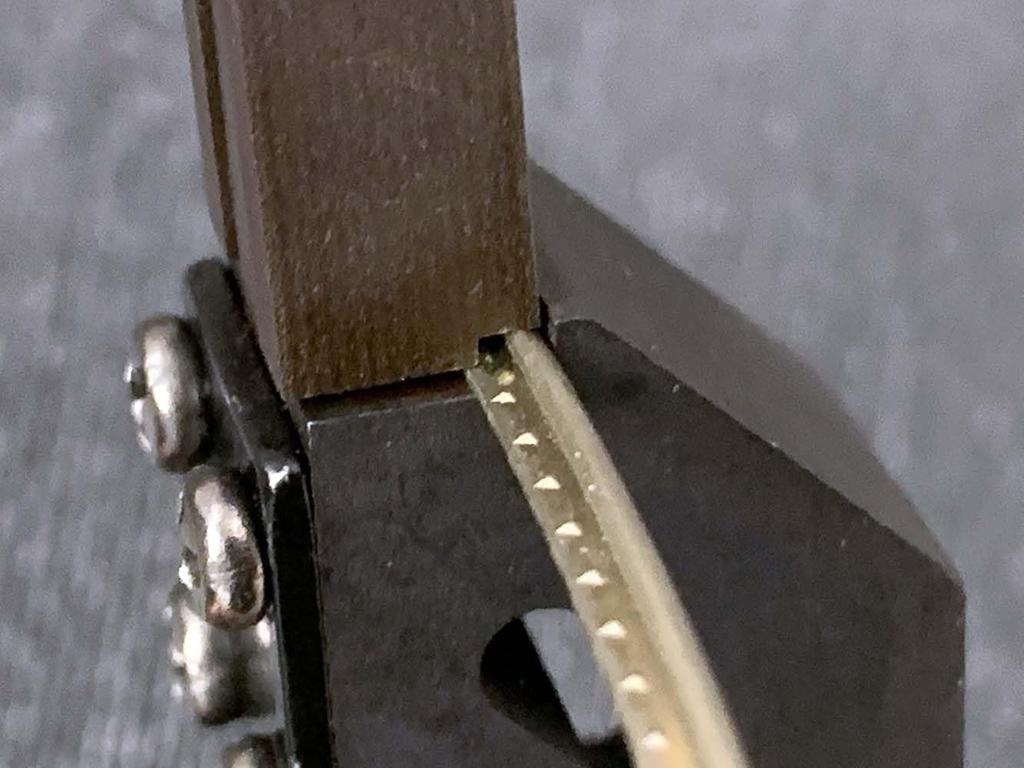 HOSCO Luthiers Tools Fret Tang Nippers for Medium Frets for use on stainless steel (Not frets) H-FTN-M