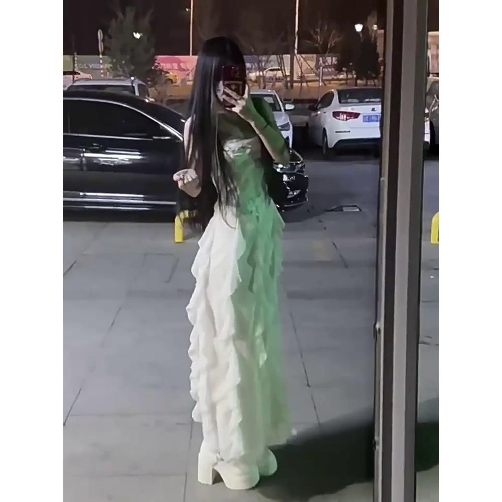 

Французское платье-сарафан с цветочным принтом, темпераментное, нишевый дизайн, подчеркивающее талию, приморское платье для отпуска XL- (recommended 110-60kg)