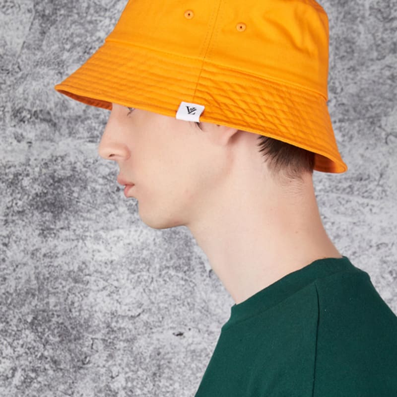VARZAR Monogram Label Color Bucket Hat Orange