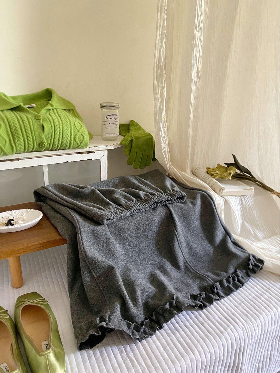 Women s Grey Wool Blend A-line Maxi Skirt with Ruffle Trim for Autumn/Winter One Size