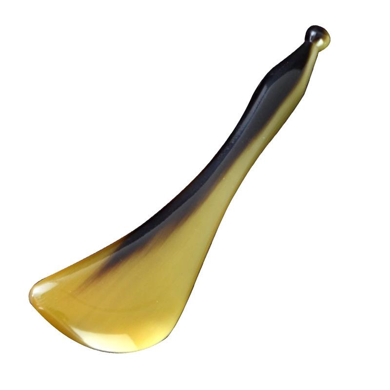 Natural Ox Horn Gua Sha Board Suitable for the Whole Body, Promoting the Flow of Meridians Neck and Leg Beauty Massage Board