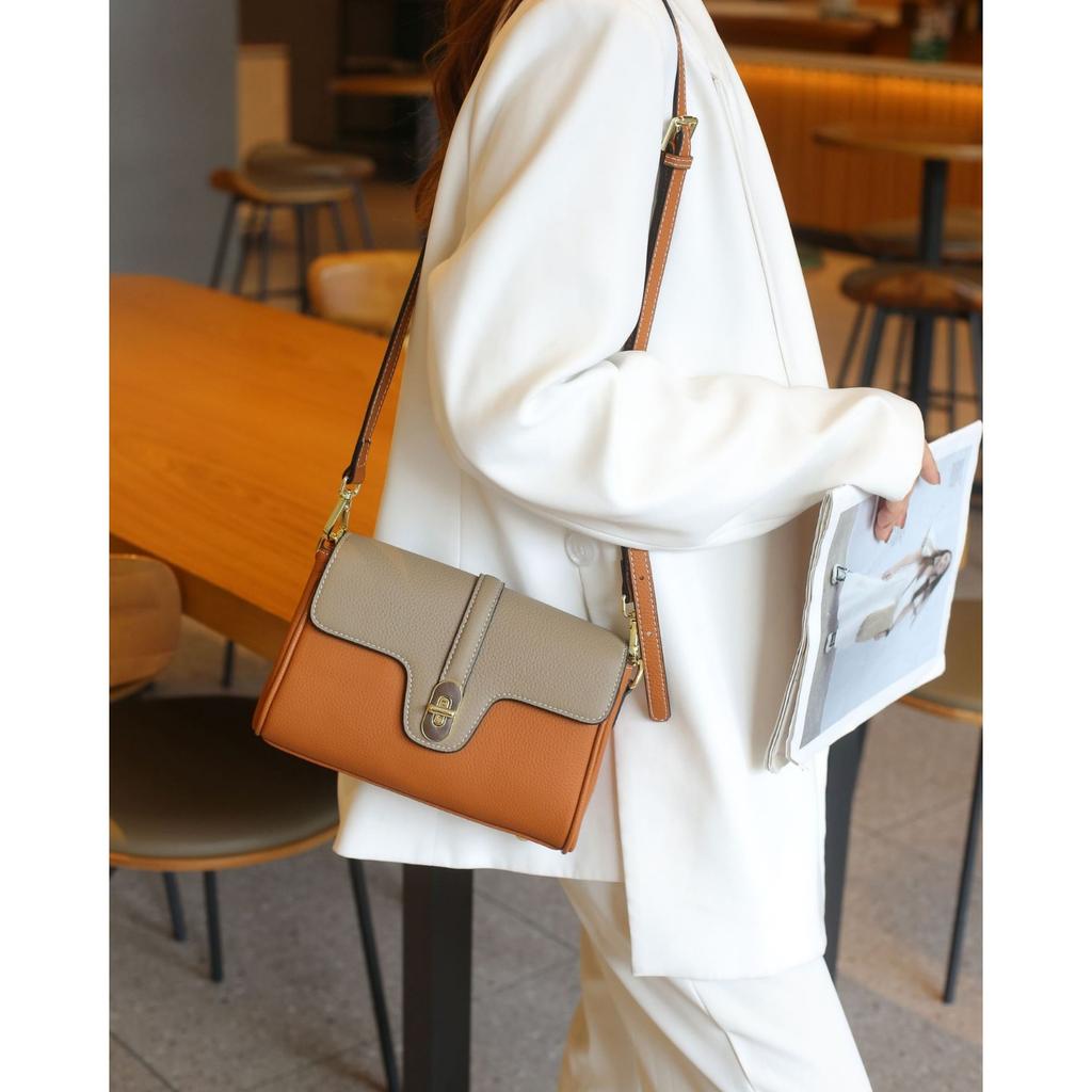 Hovězí kůže Jaro a léto Měkká Kontrastní barva Niche Polštářová taška Populární Módní Ramenní Crossbody Praktická verze Měkká kůže