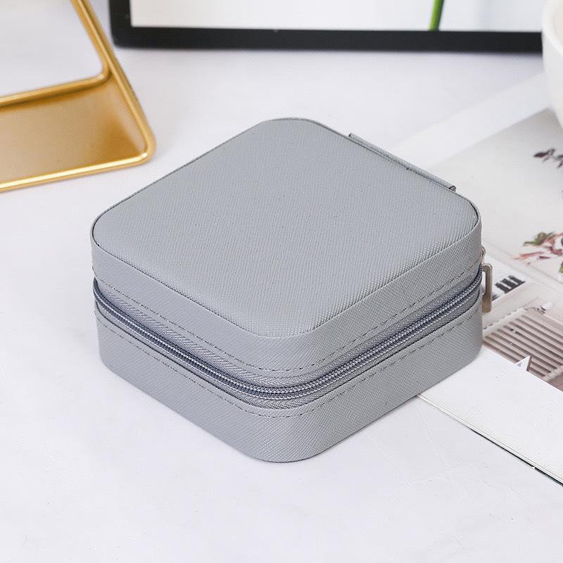 Compact Leather Jewelry Organizer: Palm-Sized Box for Rings, Necklaces, Studs, and Earrings