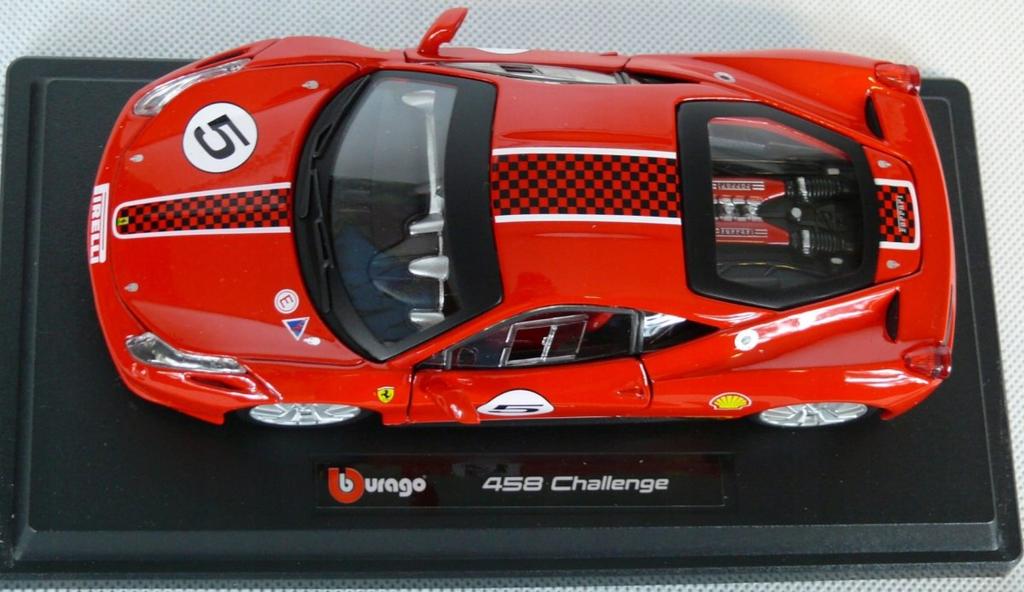 Ferrari 458 challenge #5 red model bburago 26302