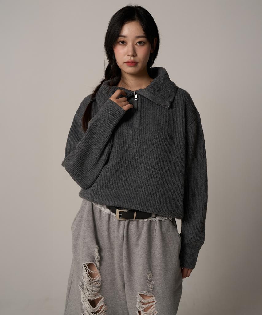 FADERMENT Essential Turtleneck Zip-Up Knit (Beige)