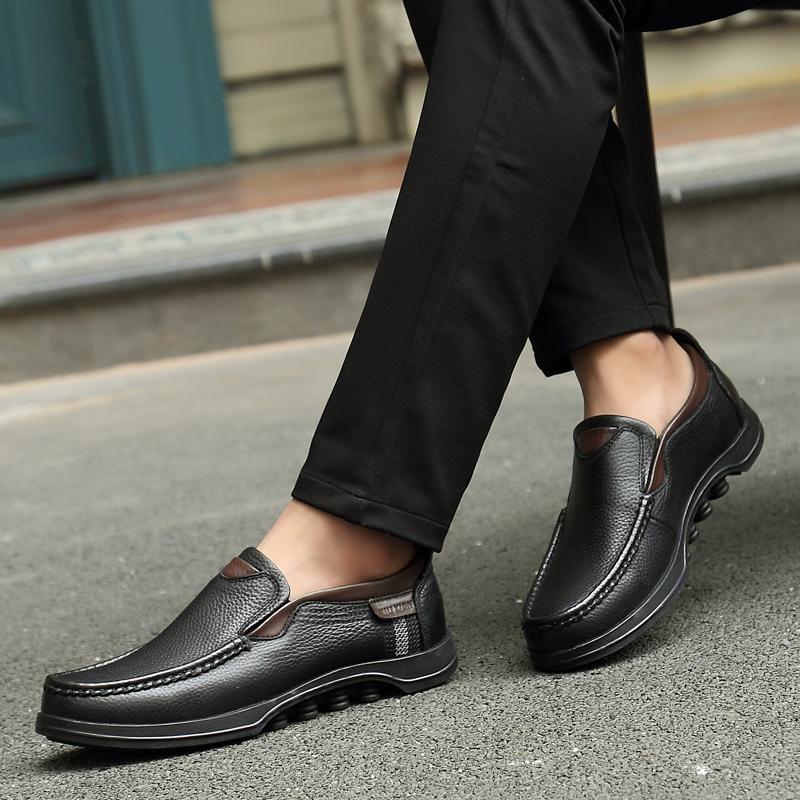 Men Leather Shoes New Handmade Soft-Soled Casual Shoes Comfortable Breathable Men's Sneakers Trend Lazy Wild Flat Shoes