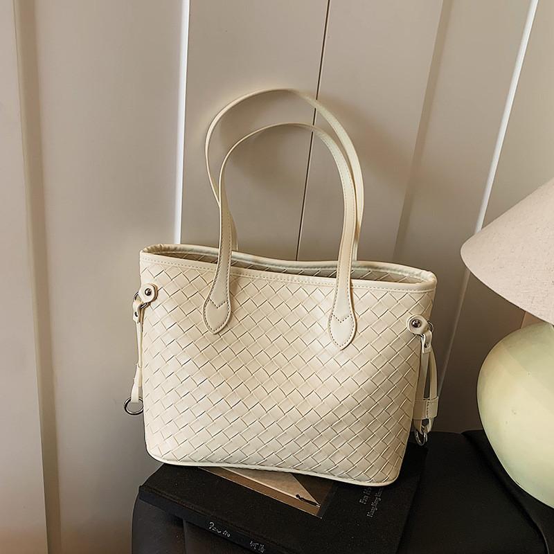 Grass City Weaving Women Bag Soft Pu Material Inner Pocket Work Bags Travel