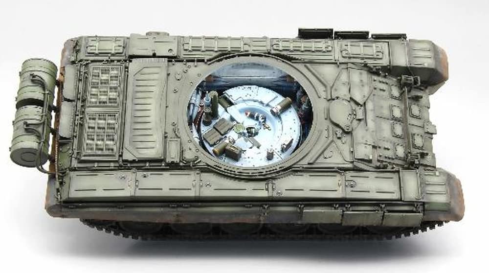 Amusing Hobby Amusing Hobby Russian Army Full Interior Plastic Model AMH35A050 1/35 T-90A