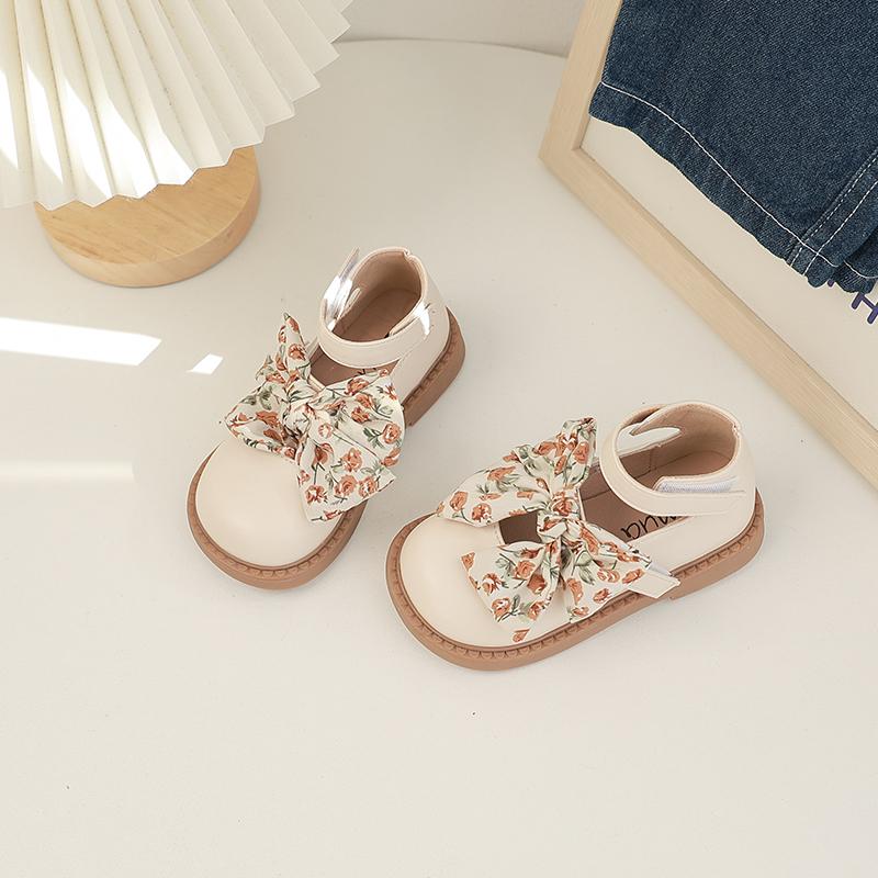 Little Girls Leather Shoes Hand-Painted Bow French Style Fashion Kids Round-toe Versatile Soft 2024 Children Loafers Elegant PU
