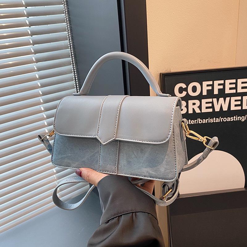 Damen 2024 Mode Kleine Quadratische Handtasche - Retro & Vielseitig, Einfarbige Schulter- oder Umhängetasche