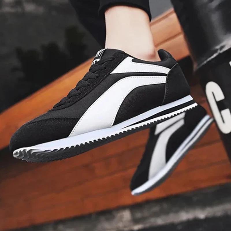 Men Running Fashion Casual Sneakers Breathable Sport Walking Knit Shoes Athletic Gym Lightweight Men Sneakers Casual Shoes