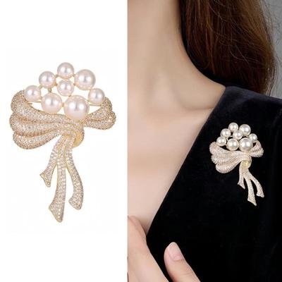 Broches en lichaamssieraden