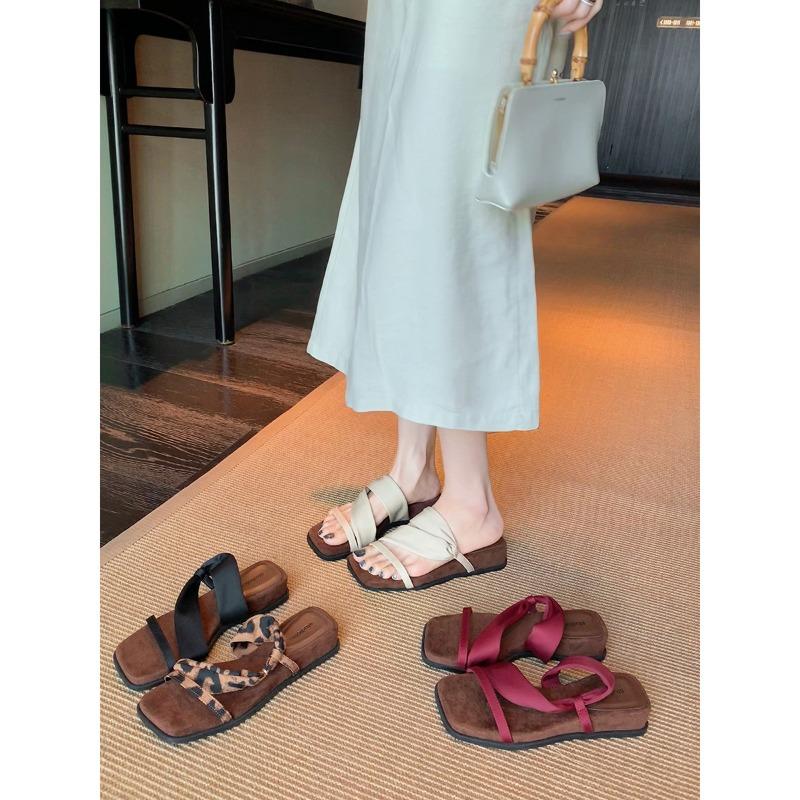 Height-increasing Shoes Square-toed Shoes with Straps Wedge Heels Thick-soled Shoes Women's Flip-flops