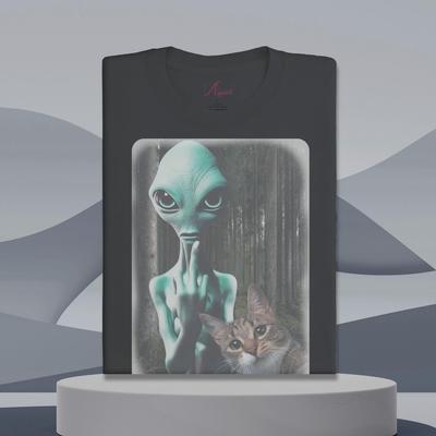 Funny Alien Cat Selfie T-Shirt: Inappropriate Meme Tee