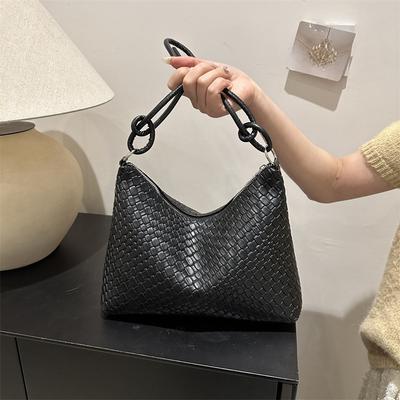 Retro Fashion Handheld Large Capacity Bag for Women New Simple Casual Tote Bag Woven Texture Underarm Bag