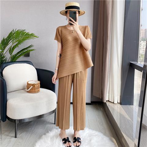 Wrinkle Casual Suit Women's Summer Irregular Top Loose Wide Leg Pants Two-piece Set