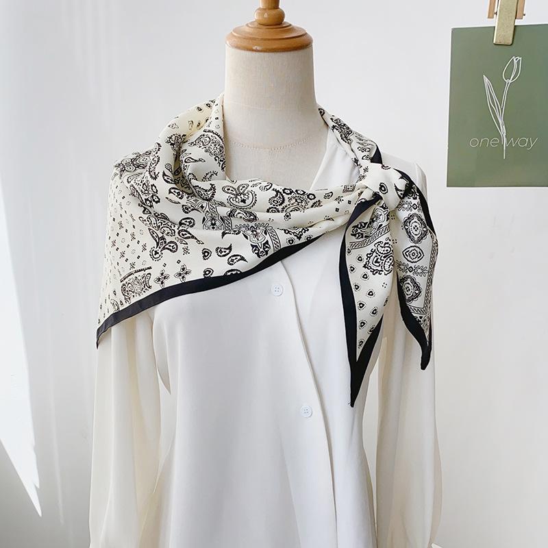 French headscarf twill silk simulation silk cool diagonal scarf cashew flower silk scarf women s triangle silk scarf retro shawl Edge*bottom: 87*130cm