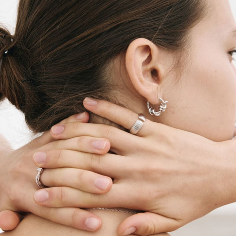 Poery Knot Hoops_Silver