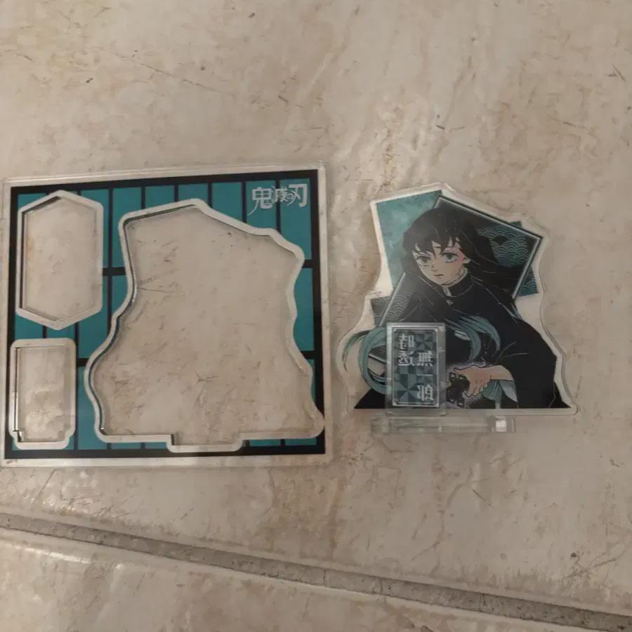 

Товары из акрила по «Истребителю демонов»