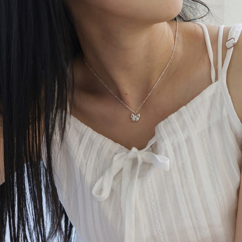 Monde Ligne Heart butterfly necklace