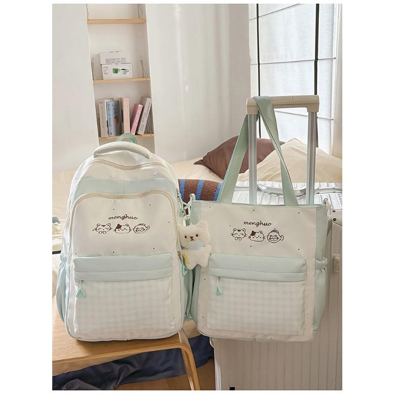 Light and Large-capacity Backpack, New High-value, Fresh and Sweet Plaid Schoolbag for Junior High School Students