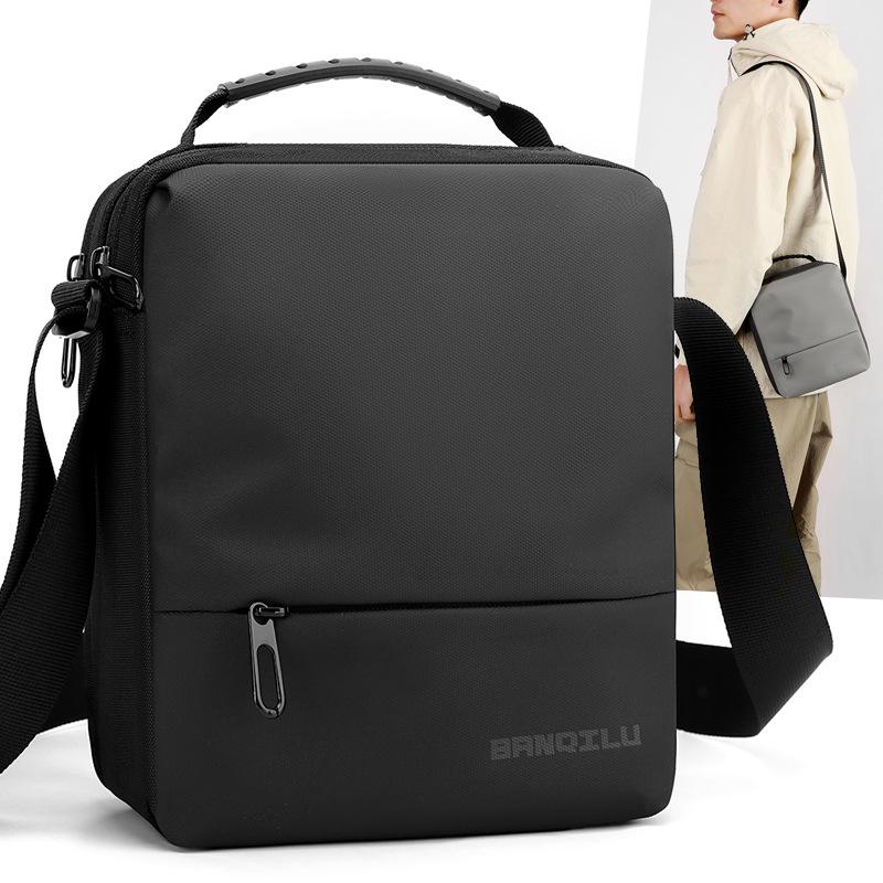 Classic business men's shoulder bag casual fashion vertical messenger bag simple versatile small satchel commuter messenger bag