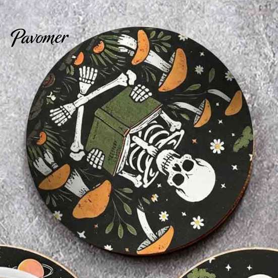 Vintage Style Coasters 6PCS Skull Pattern Wooden Coasters, Heat Insulation Moisture Absorption Drink Absorbent Retro Decorative Mats for Home