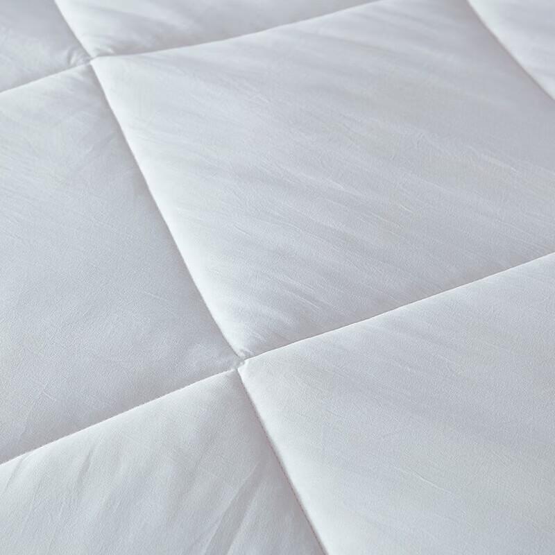 Mengjie Antibacterial Washed Brushed Seven-Hole Soy Fiber Quilt