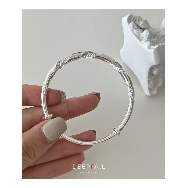 Мечтательный спиральный браслет с лентой: Регулируемый, Элегантный Европейский и Американский Стиль