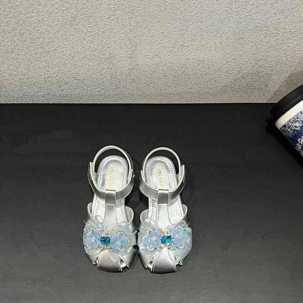 Girls' Princess Shoes New Summer Sparkling Rhinestone Princess Shoes Non-slip Sweet Wind Soft Sole Beach Classmates