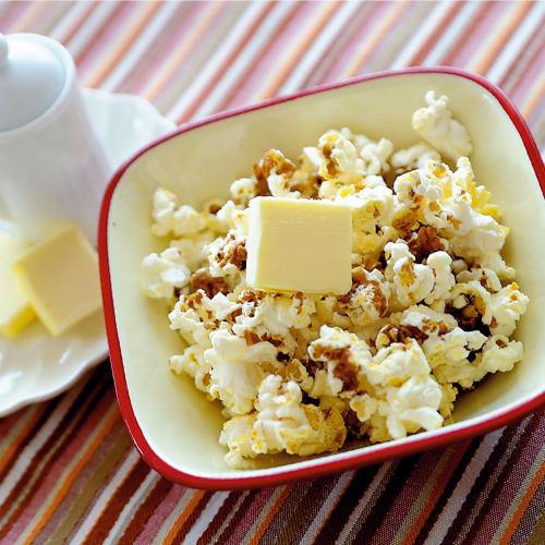 Akebono Sangyo Popcorn Maker Made in Japan The tools necessary for making popcorn are gathered together in a cute character. You can make popcorn and