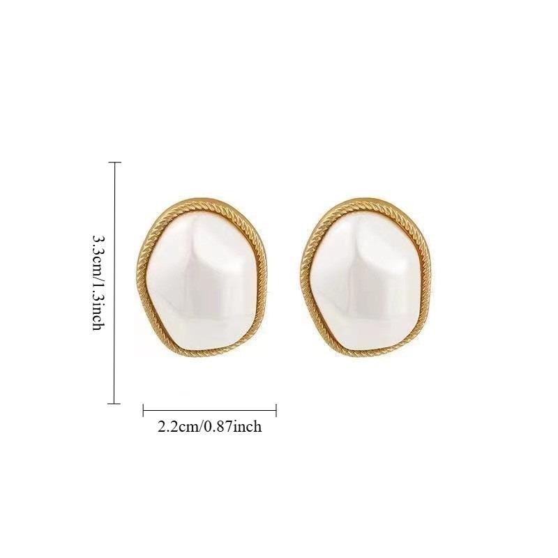 French Style Square Pearl Earrings with Luxury Retro Elegant Design - Unique & Gentle Trendy Ear Accessories