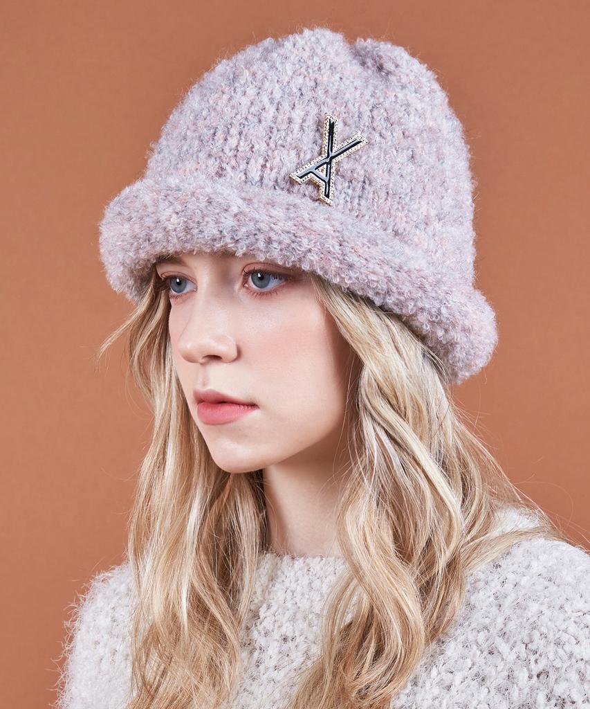 Bajal Va Brooch Melange Wool Rolling Beanie Pink Mix