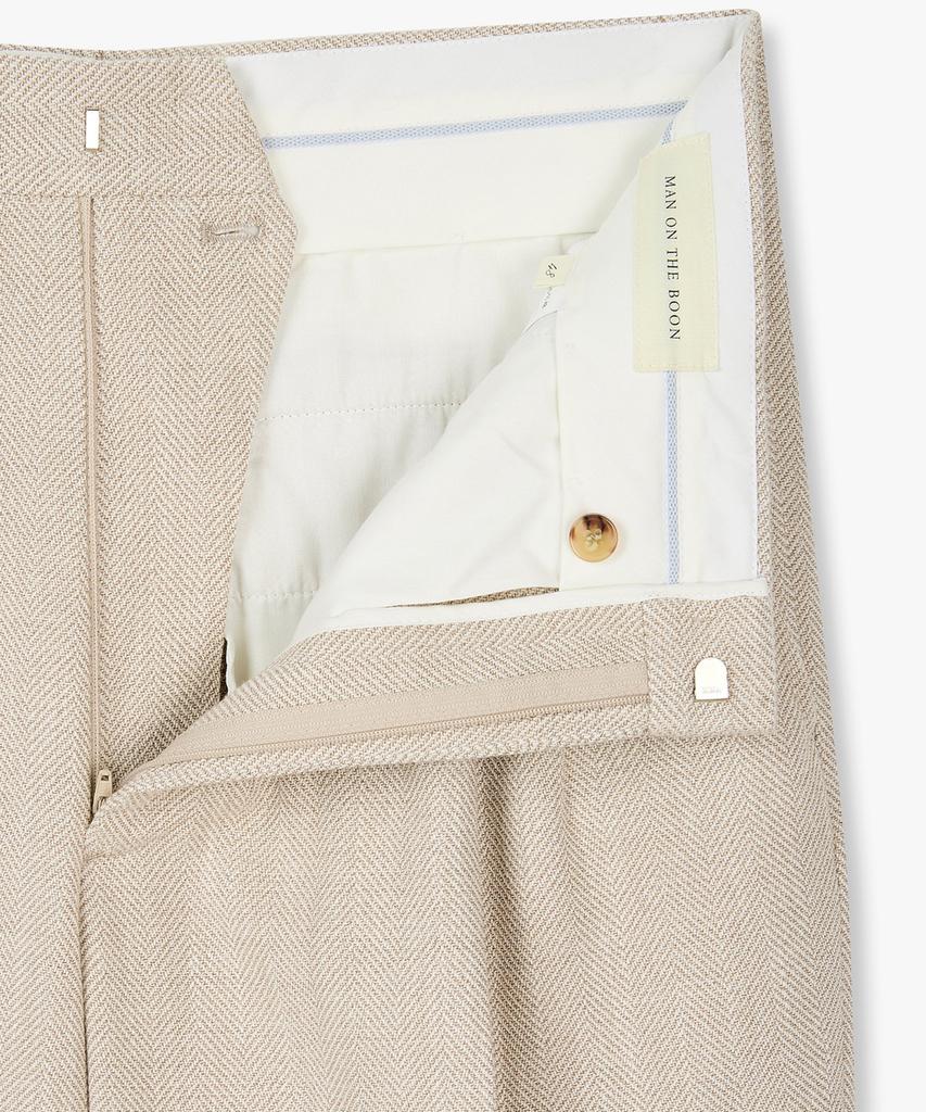 MAN ON THE BOON Cotton Herringbone Two-Tuck Suit Pants_Beige 4716152009