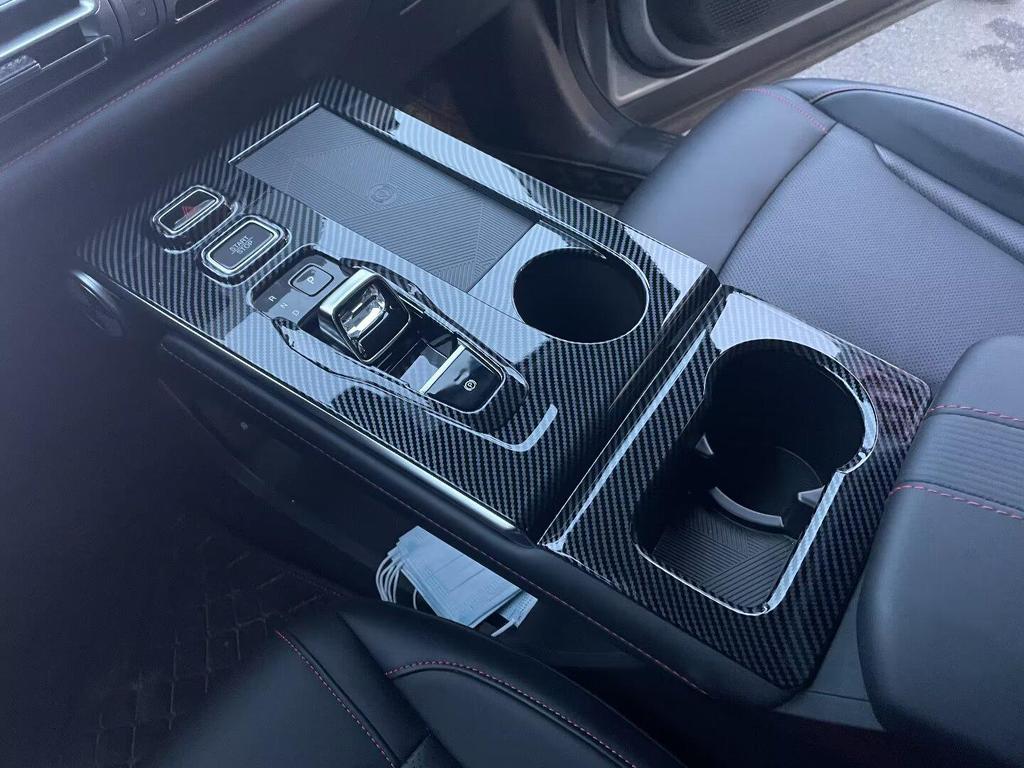Fits 2022 Trumpchi Shadow Leopard: gear shift frame, armrest, rear anti-kick, center console air vents, steering wheel, and car emblem.