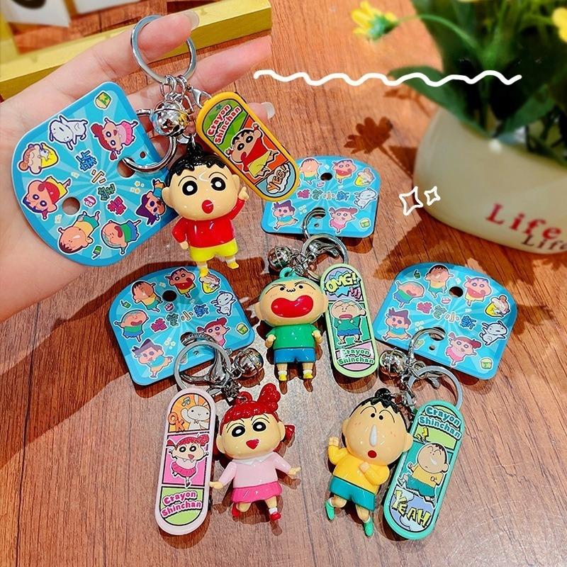 Kawaii Crayon Shin-Chan Skateboard Serie Nøkkelring Anheng Tegneserie Søt Bilnøkkel Anti-Tap Anheng Veskeanheng Bursdagsgave